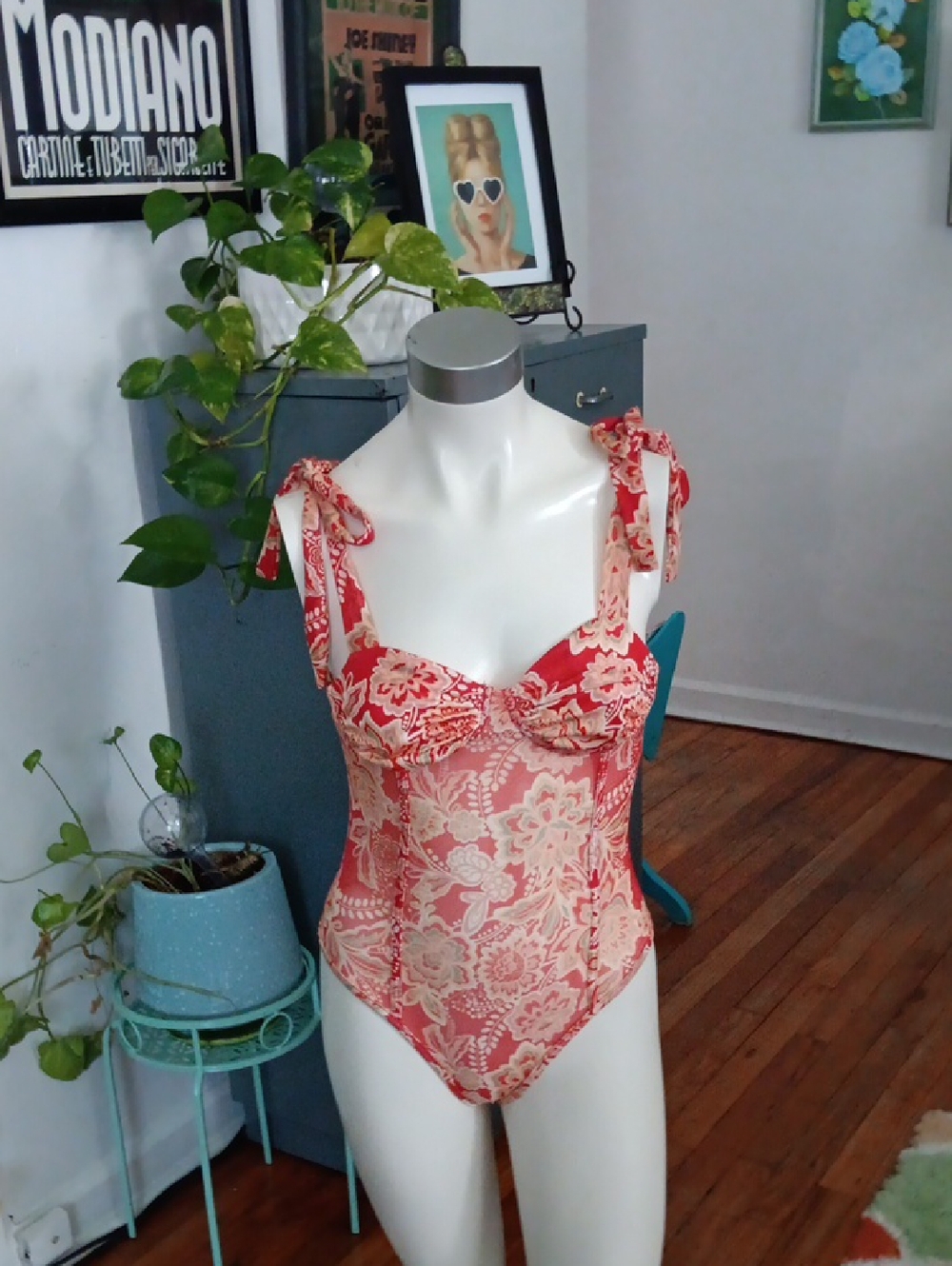 Red Floral Tie-Shoulder Sheer Body Suit/lingerie